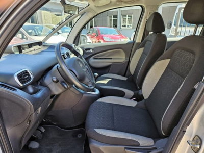 Citroen C3 Picasso 1.6 HDi 90 Attraction (6)