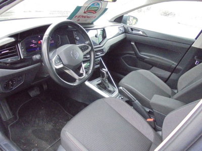 Volkswagen Polo 1.0 tsi Life 95cv dsg (20)