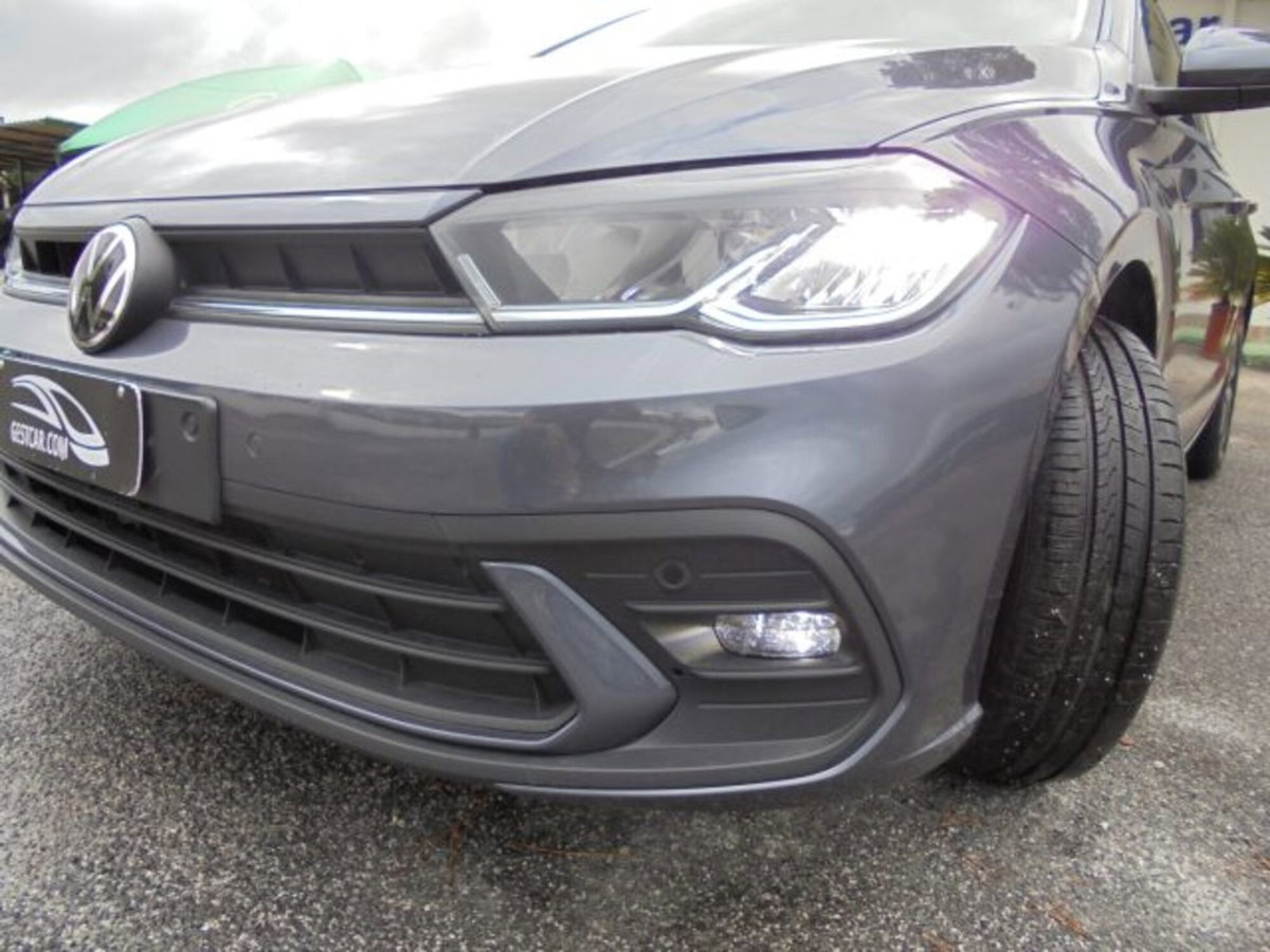 Volkswagen Polo 1.0 tsi Life 95cv dsg (6)