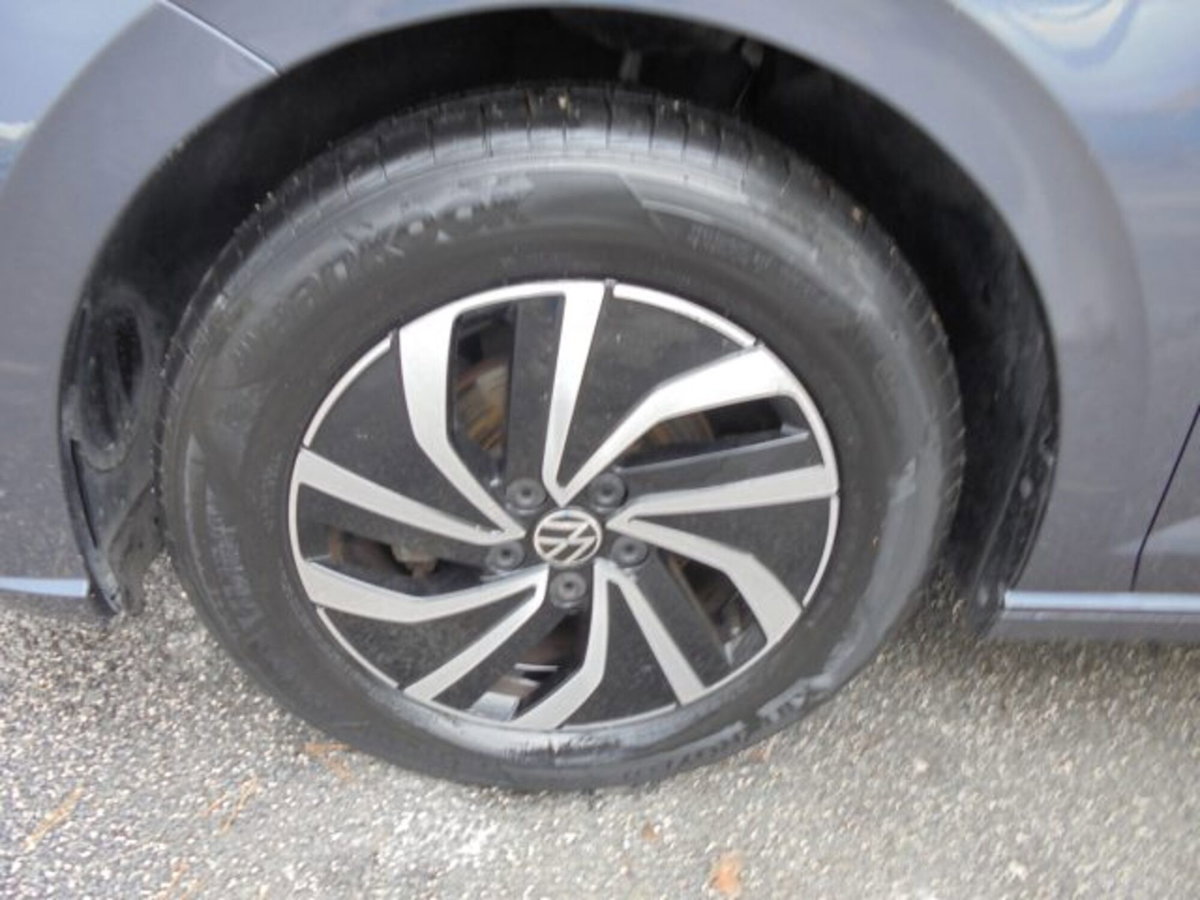 Volkswagen Polo 1.0 tsi Life 95cv dsg (9)
