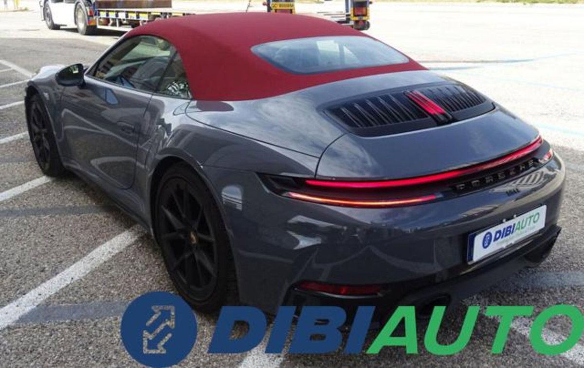 Porsche 911 Cabrio 3.0 Carrera 394cv auto (9)