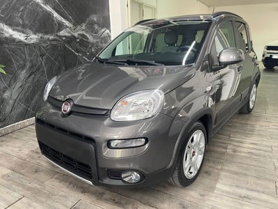 Fiat Panda 1.0 FireFly S&S Hybrid City Life usata