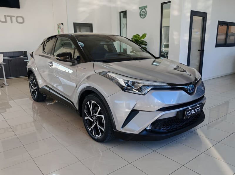 Toyota Toyota C-HR 1.8 Hybrid E-CVT Style