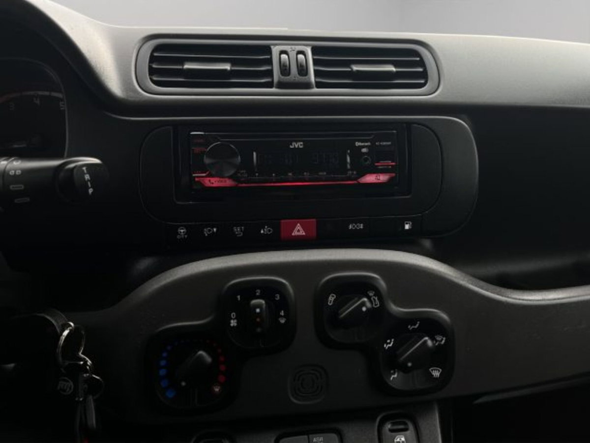 Fiat Panda 0.9 TwinAir Turbo S&S 4x4 Pop Van 2 posti (13)