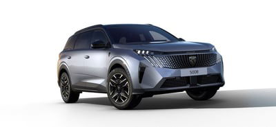 Peugeot 5008 1.2 hybrid GT 145cv 7p.ti e-dcs6 nuova