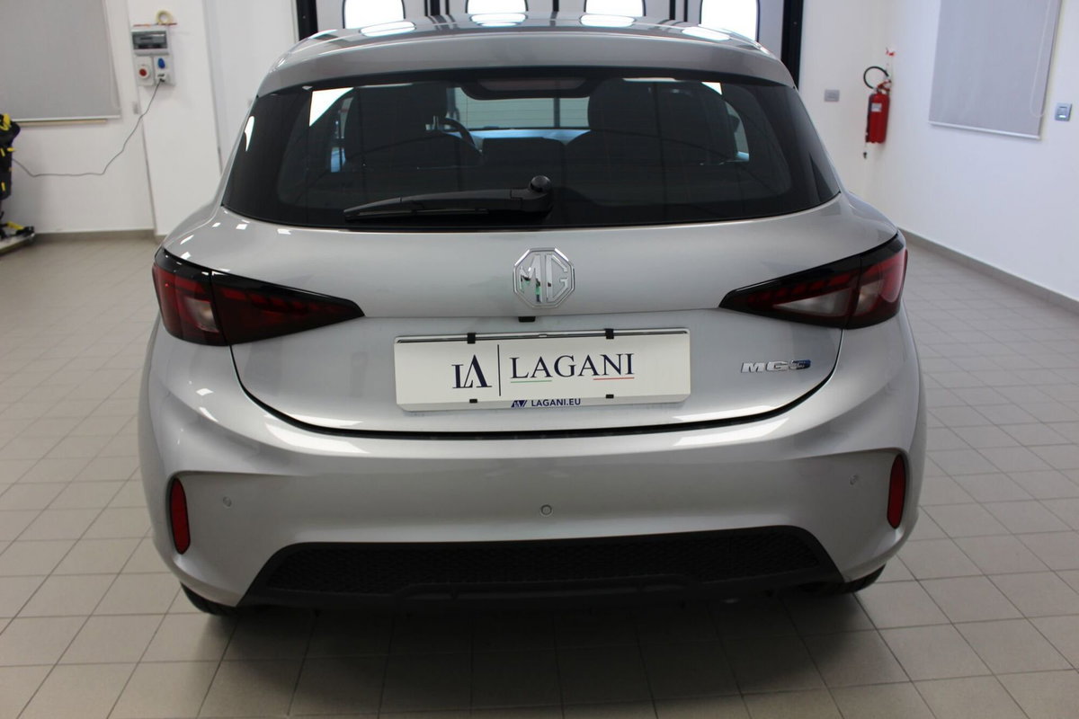 Mg MG3 1.5 Standard (5)