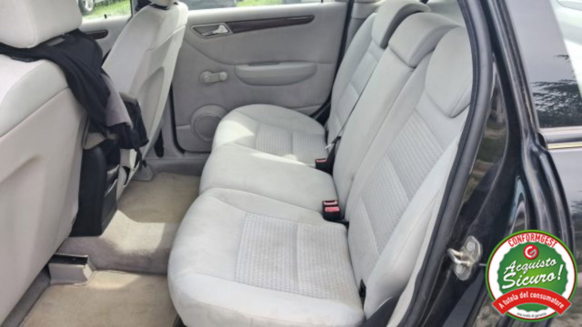 Mercedes-Benz Classe B 170 NGT BlueEFFICIENCY Chrome (4)