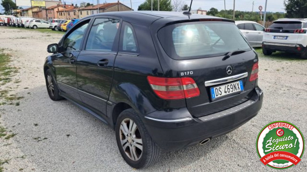Mercedes-Benz Classe B 170 NGT BlueEFFICIENCY Chrome (9)