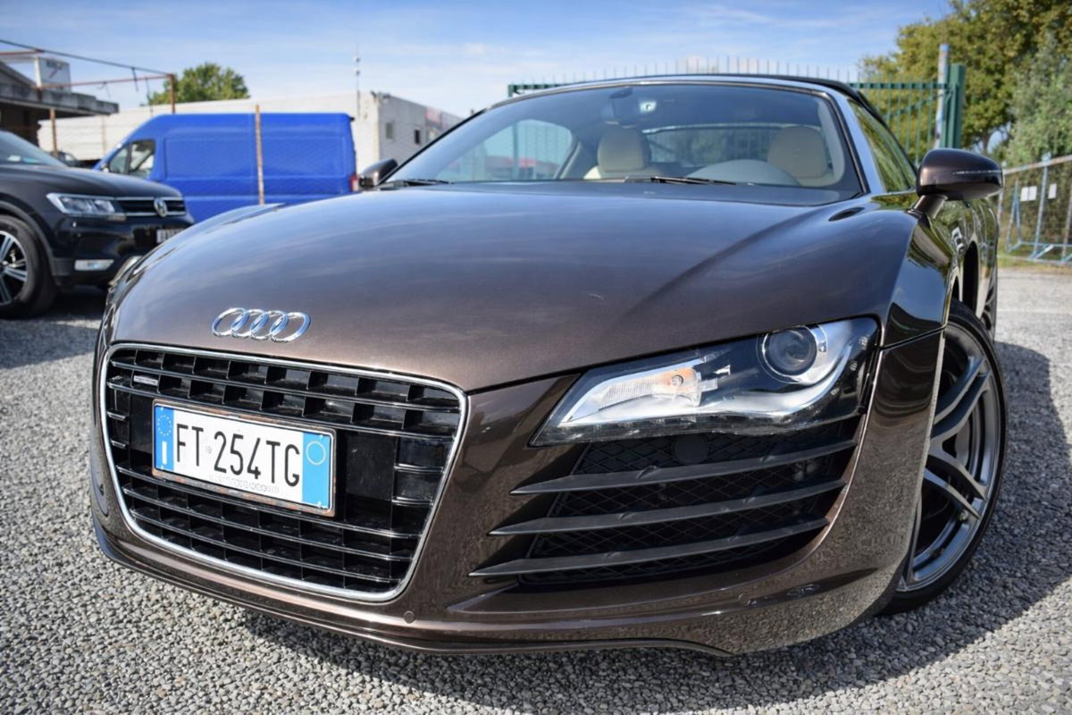 Audi R8 Cabrio Spyder 4.2 V8 FSI quattro R tronic (19)