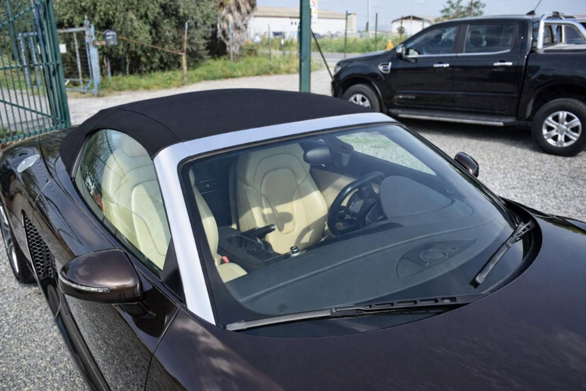 Audi R8 Cabrio Spyder 4.2 V8 FSI quattro R tronic (6)