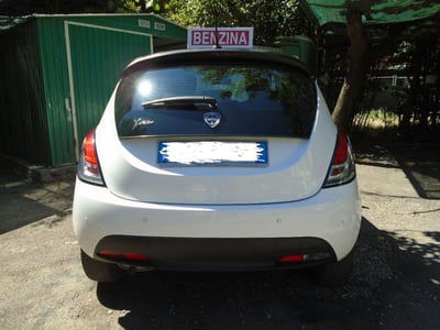 Lancia Ypsilon 1.2 69 CV 5 porte GPL Ecochic Monogram usata