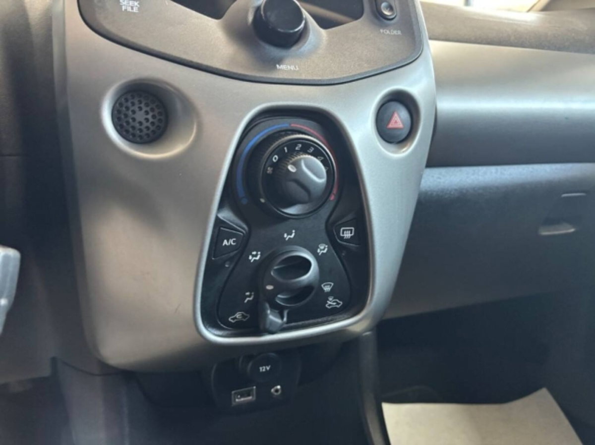 Citroen C1 1.0 5 porte (13)