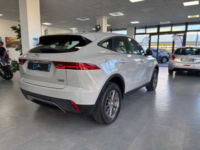 Jaguar E-Pace 2.0D 150 CV AWD aut. SE (8)
