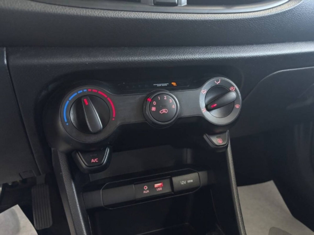 Kia Picanto 1.0 12V 5 porte Active (16)