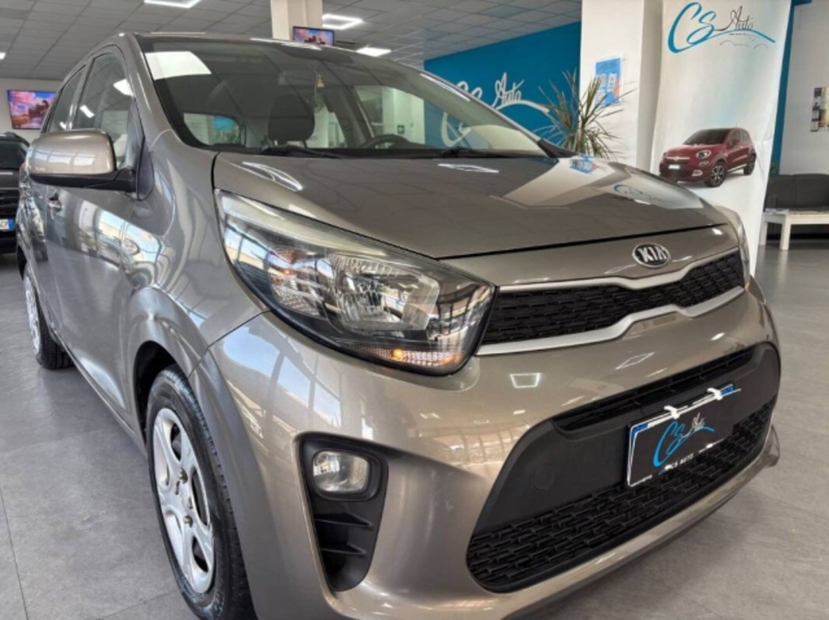 Kia Picanto 1.0 12V 5 porte Active (9)