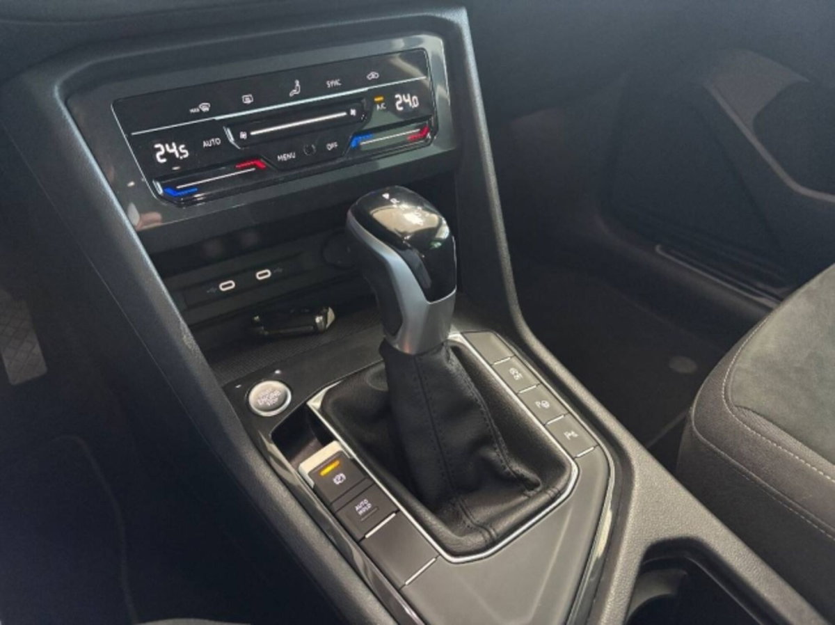 Volkswagen Tiguan Allspace 2.0 tdi Elegance 150cv dsg (19)