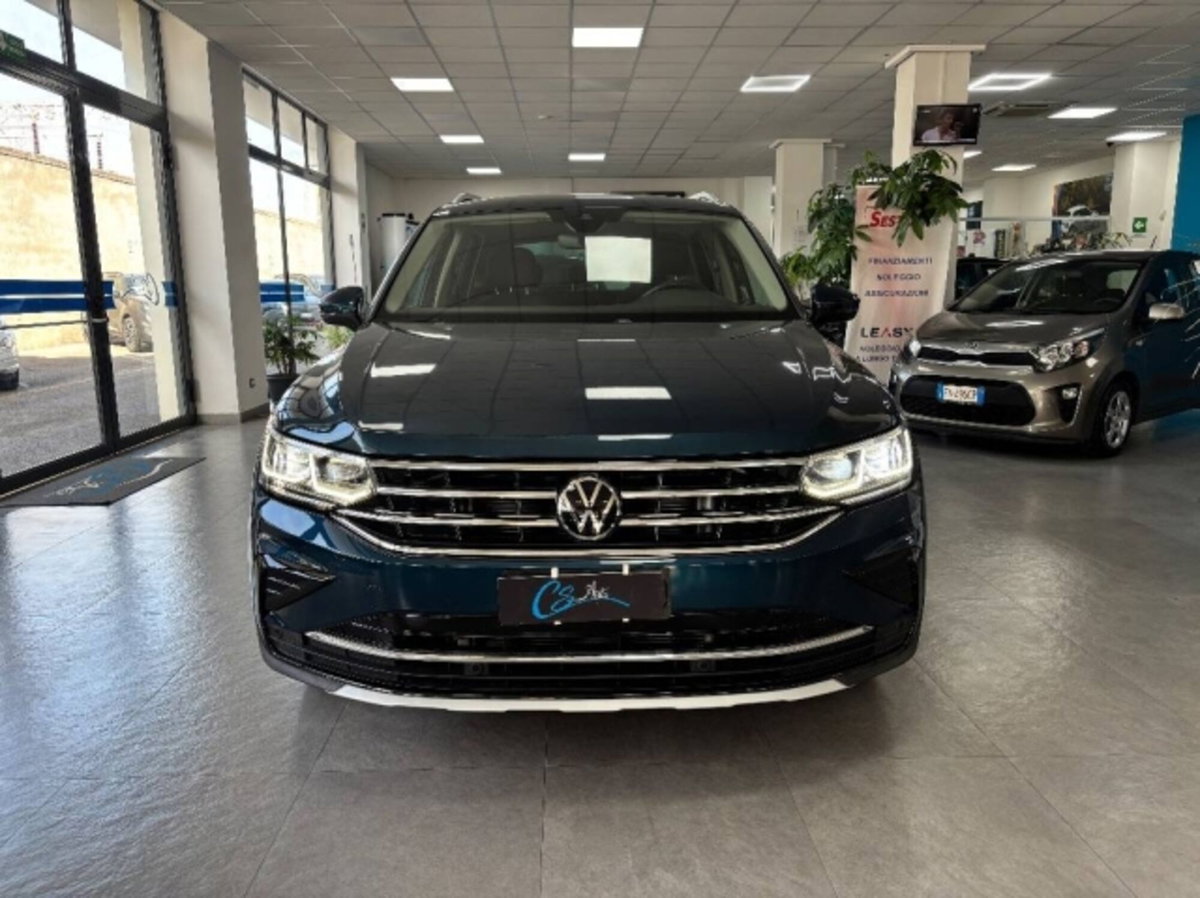 Volkswagen Tiguan Allspace 2.0 tdi Elegance 150cv dsg (2)