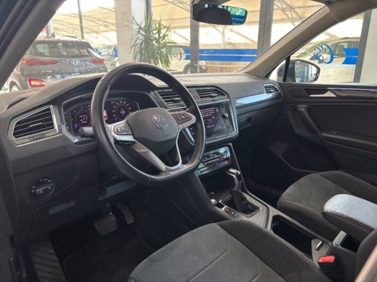 Volkswagen Tiguan Allspace 2.0 tdi Elegance 150cv dsg (9)