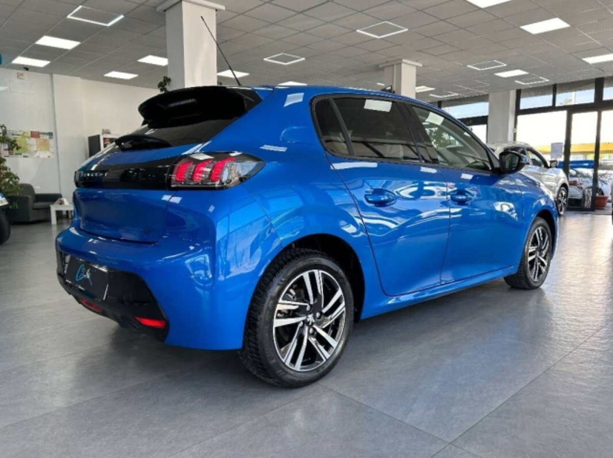 Peugeot 208 BlueHDi 100 Stop&Start 5 porte Allure (5)
