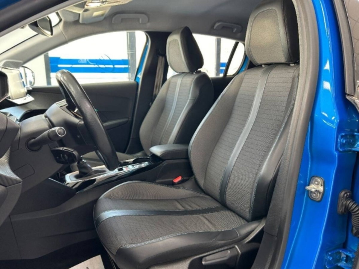 Peugeot 208 BlueHDi 100 Stop&Start 5 porte Allure (9)