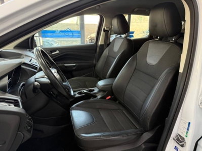 Ford Kuga 2.0 TDCI 150 CV S&S 4WD Powershift Business (12)
