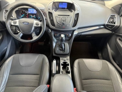 Ford Kuga 2.0 TDCI 150 CV S&S 4WD Powershift Business (15)
