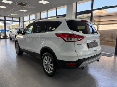 Ford Kuga 2.0 TDCI 150 CV S&S 4WD Powershift Business (4)
