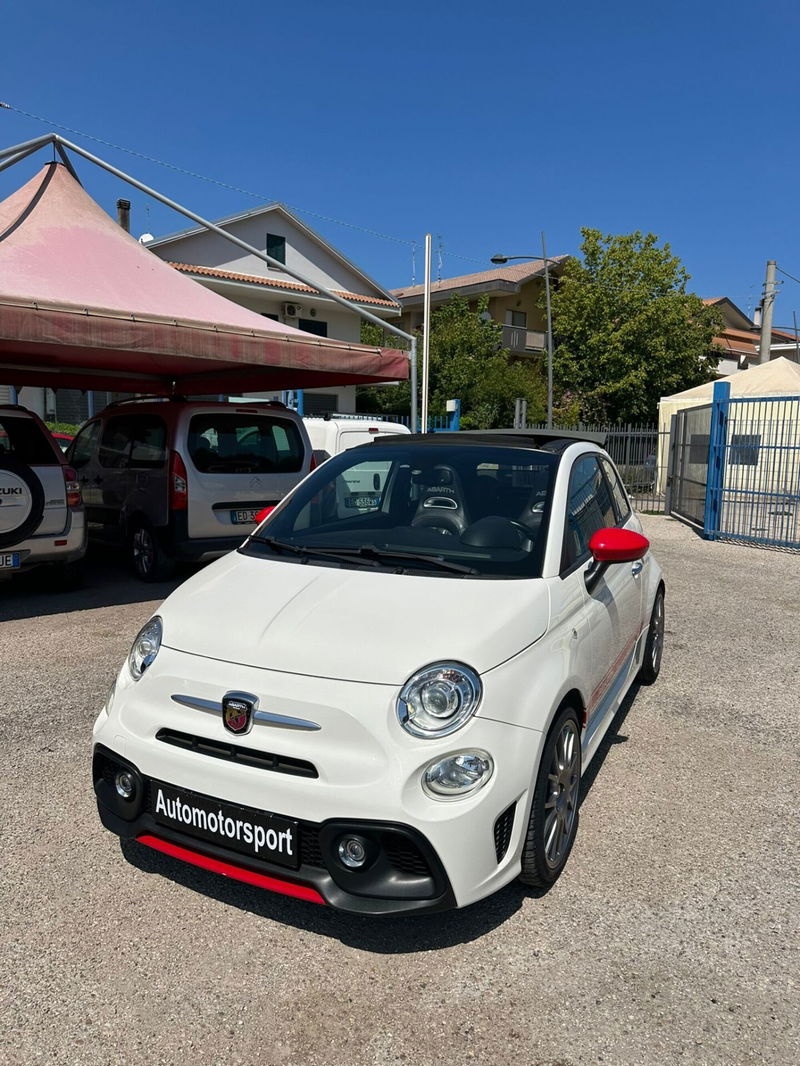 Abarth 500 Cabrio 1.4 Turbo T-Jet MTA