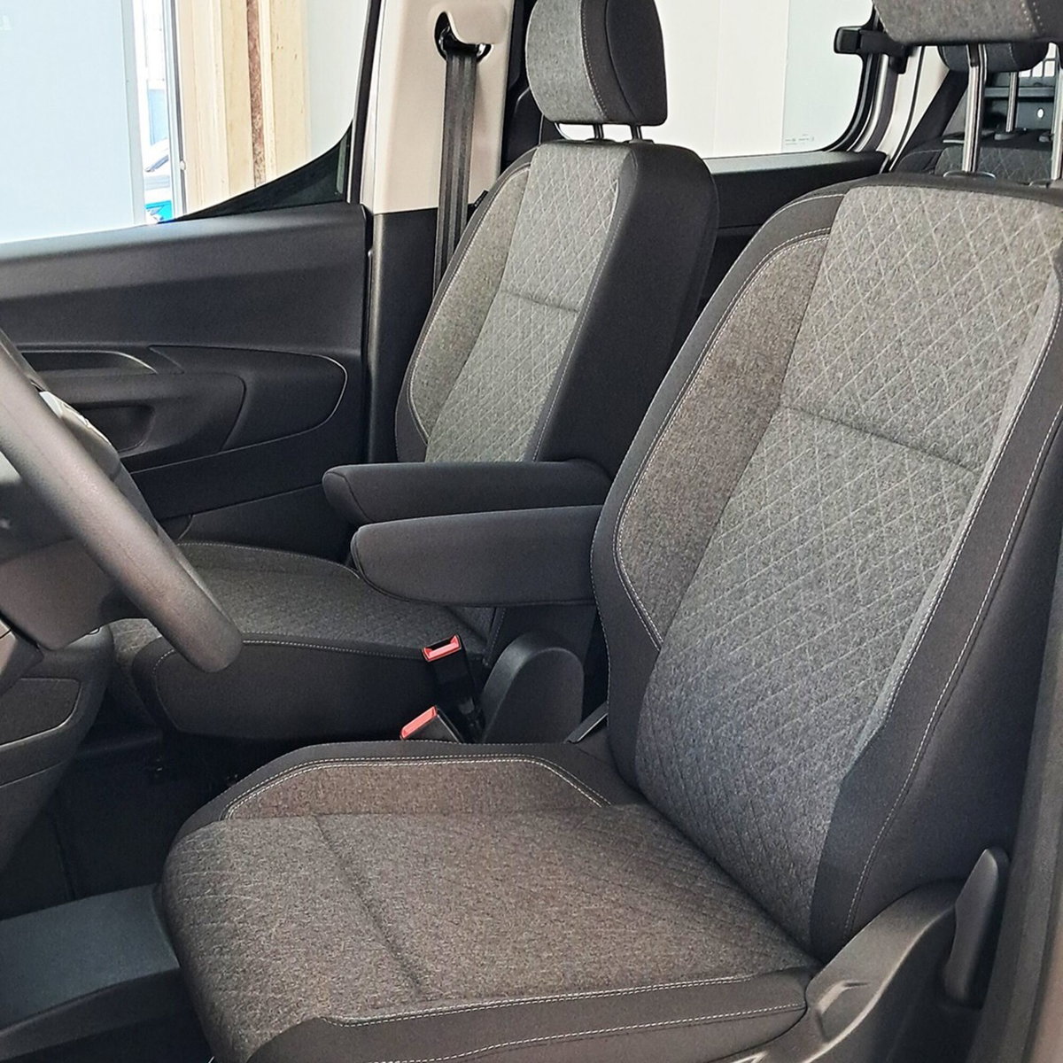 Opel Combo Life 1.5D 100 CV S&S Edition Plus N1 (6)