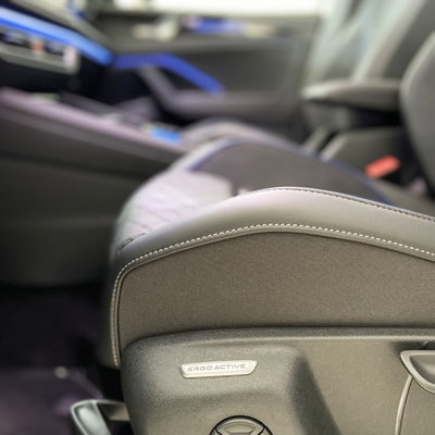 Volkswagen Tiguan Allspace 2.0 tdi R-Line 150cv dsg (10)