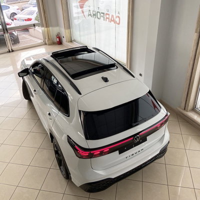 Volkswagen Tiguan Allspace 2.0 tdi R-Line 150cv dsg (6)
