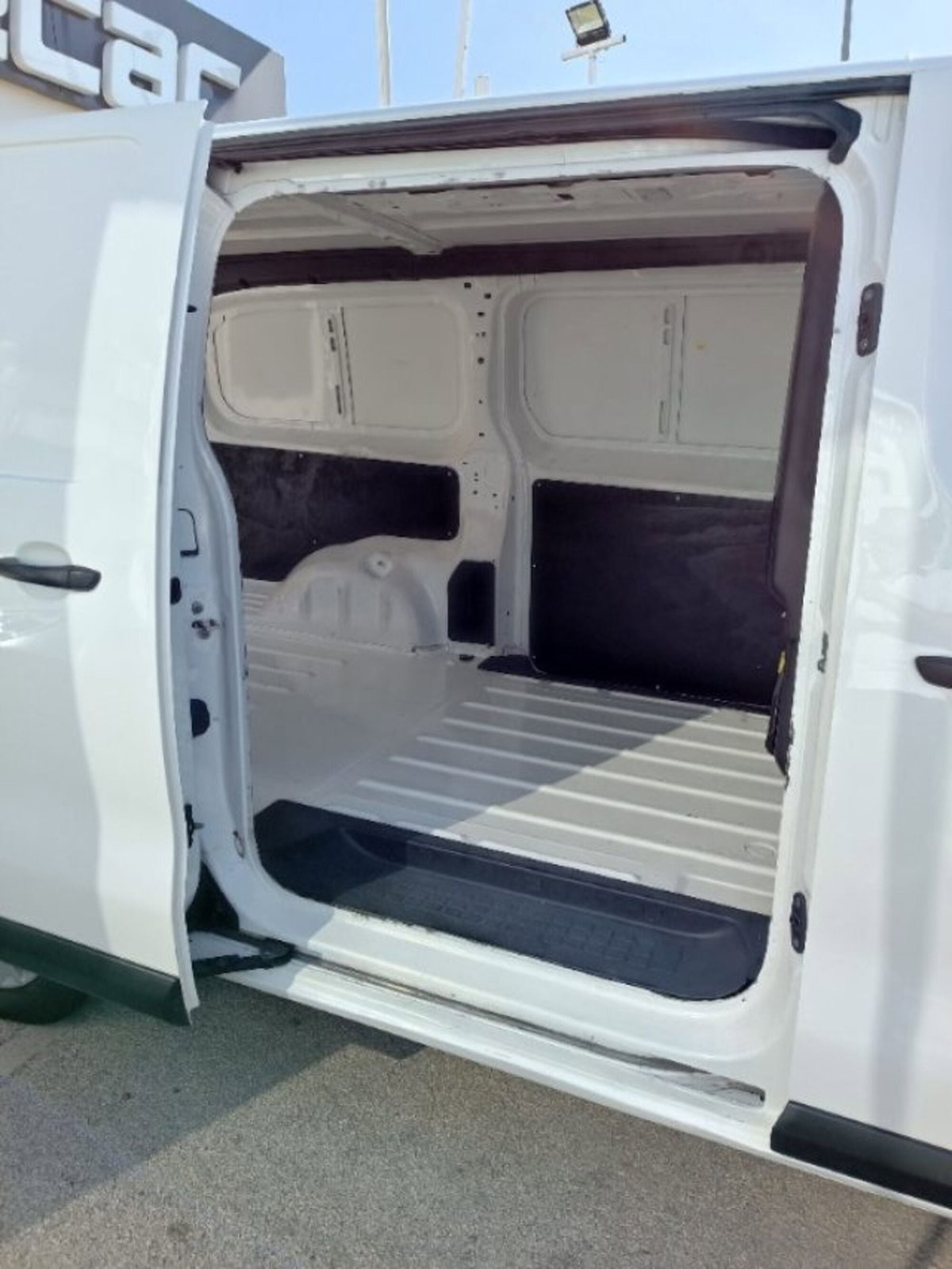 Peugeot Expert Furgone BlueHDi 100 S&S PL-TN Furgone Premium Standard (11)