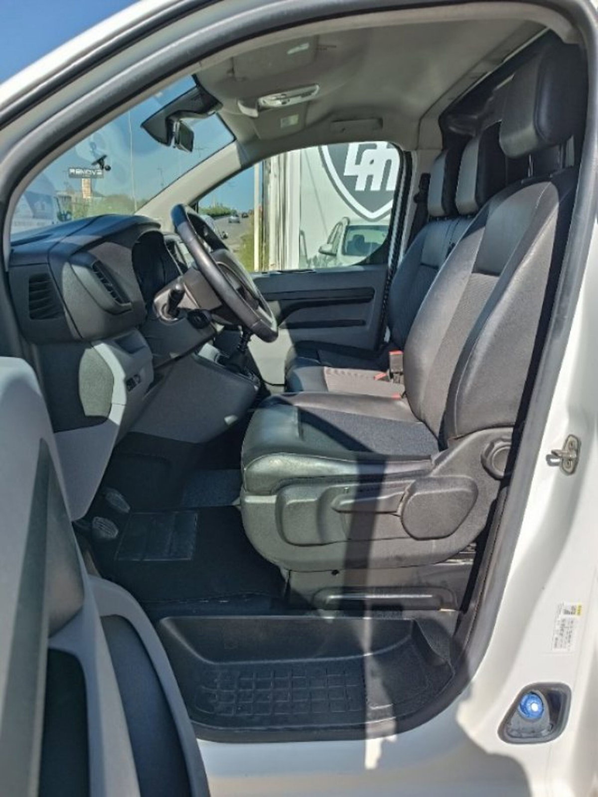 Peugeot Expert Furgone BlueHDi 100 S&S PL-TN Furgone Premium Standard (13)