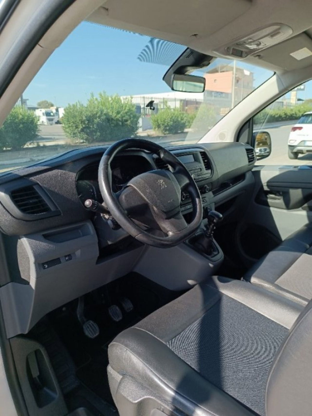 Peugeot Expert Furgone BlueHDi 100 S&S PL-TN Furgone Premium Standard (15)
