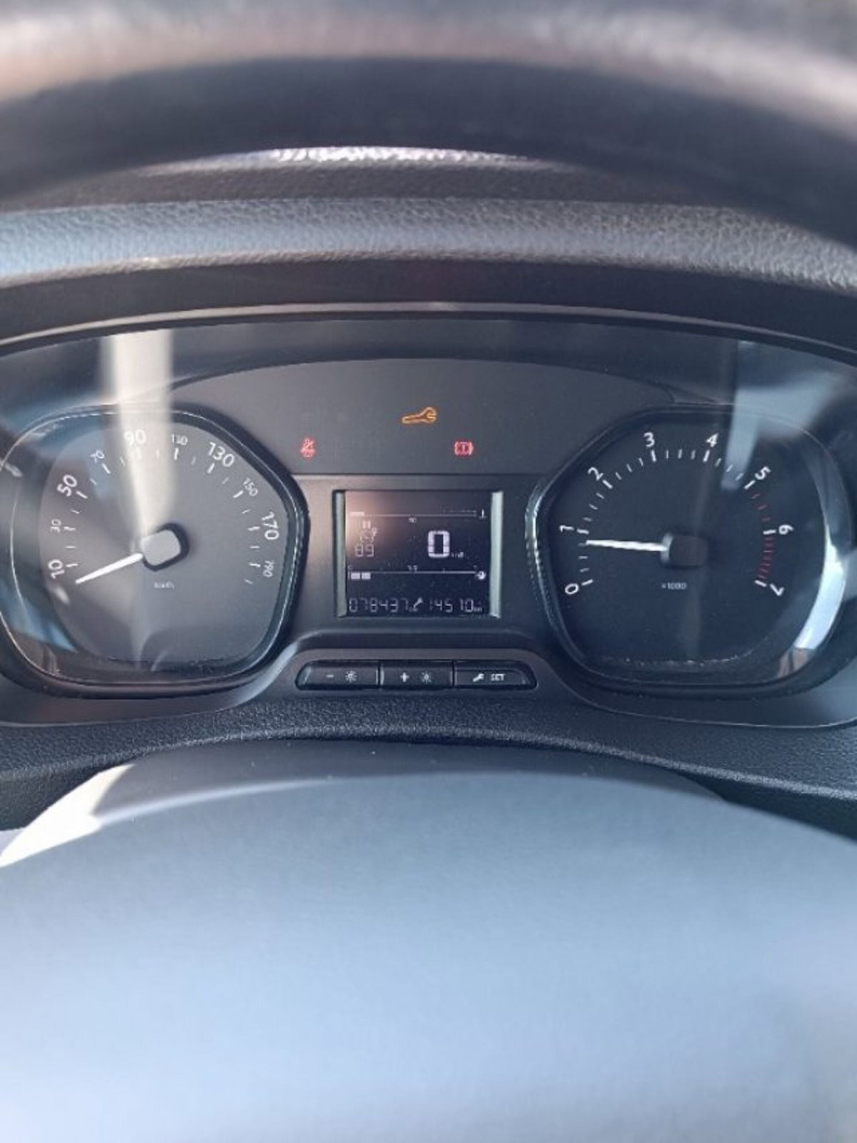 Peugeot Expert Furgone BlueHDi 100 S&S PL-TN Furgone Premium Standard (20)