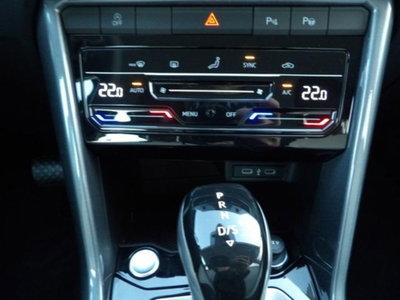 Volkswagen T-Roc 2.0 TDI SCR 150 CV DSG Style BlueMotion Technology (19)