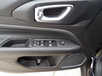 Jeep Compass 1.5 Turbo T4 130CV MHEV 2WD Limited (13)
