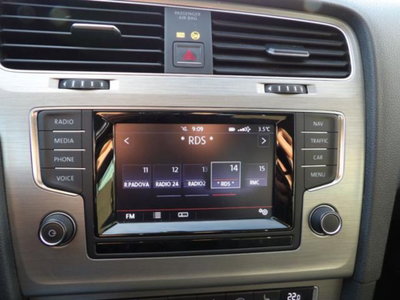 Volkswagen Golf 1.6 TDI 5p. Comfortline BlueMotion Technology (19)
