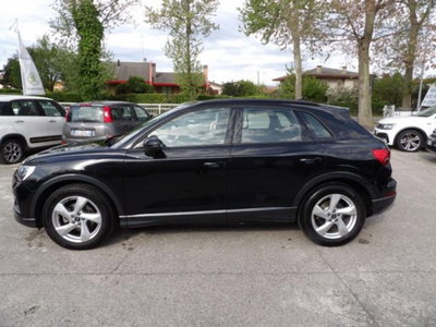 Audi Q3 35 TFSI S tronic Business Advanced (2)