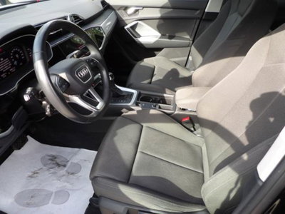 Audi Q3 35 TFSI S tronic Business Advanced (9)