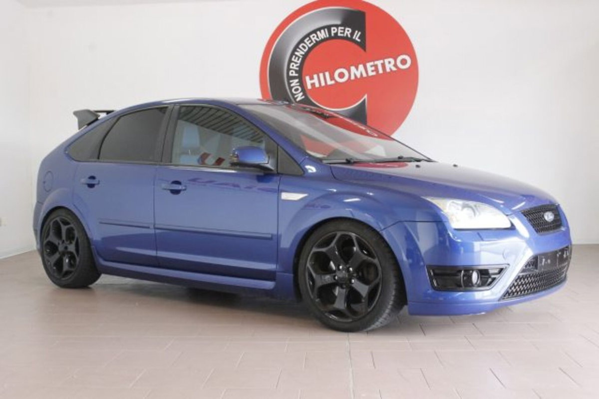 Ford Focus 2.5T (225CV) 20V 5p. ST