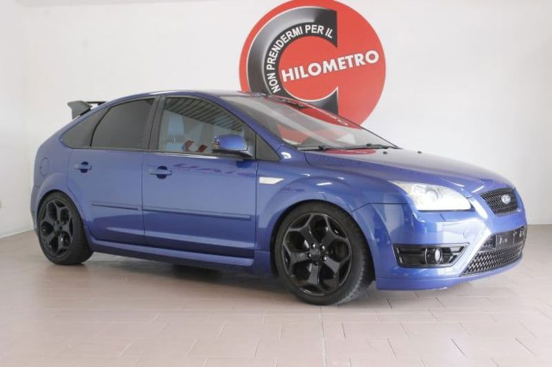 Ford Focus 2.5T (225CV) 20V 5p. ST