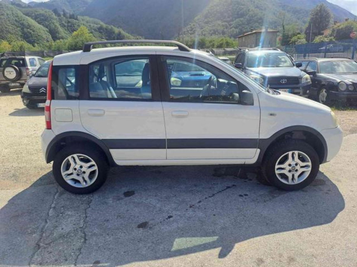 Fiat Panda 1.3 MJT 16V 4x4 Climbing (17)