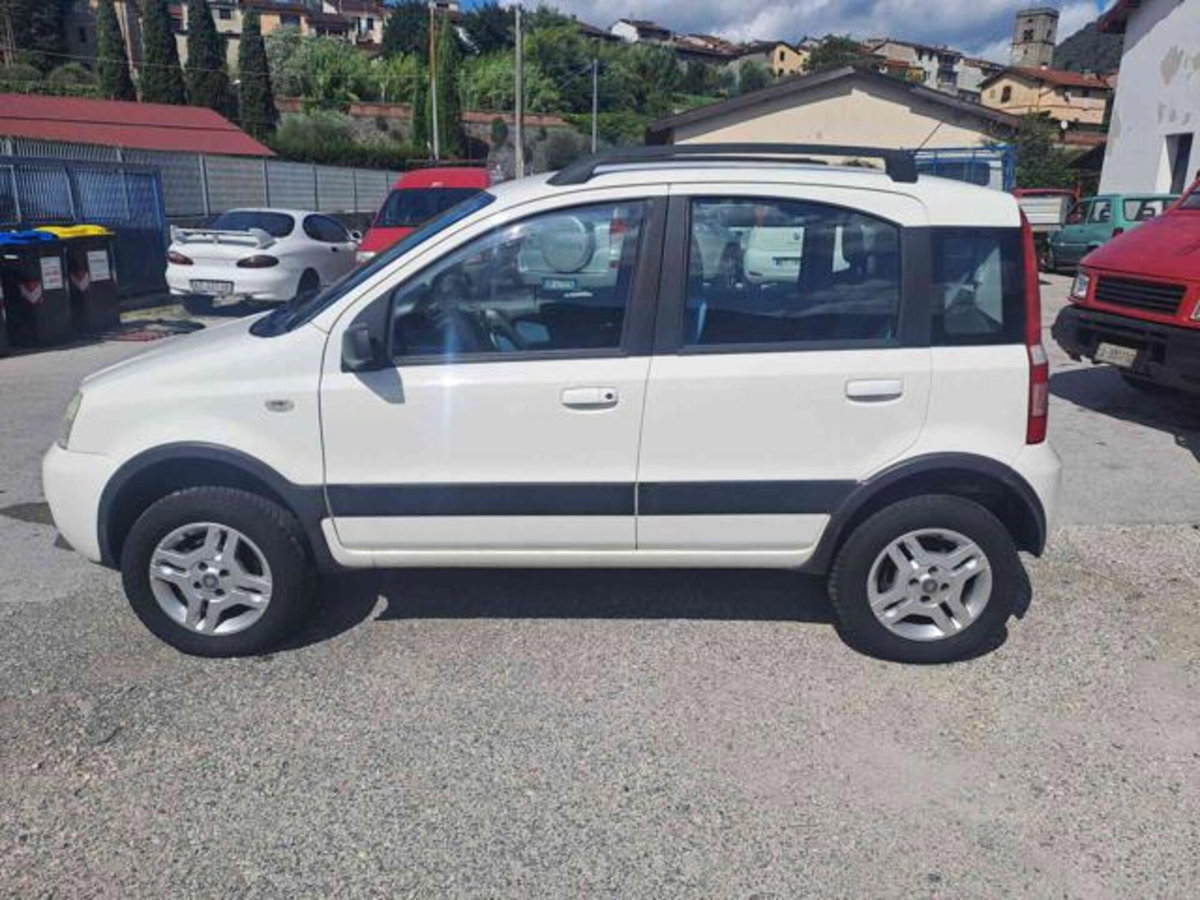 Fiat Panda 1.3 MJT 16V 4x4 Climbing (7)