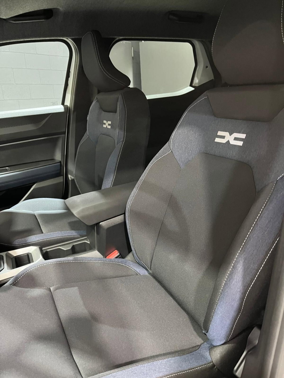 Dacia Duster 1.0 TCe GPL 4x2 Journey (14)