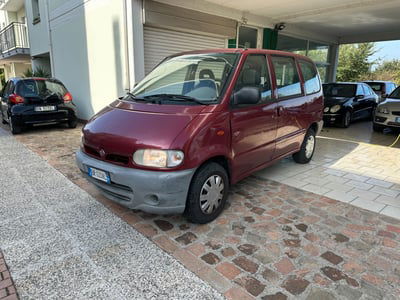 Nissan Serena 16V cat 5 porte SLX usata