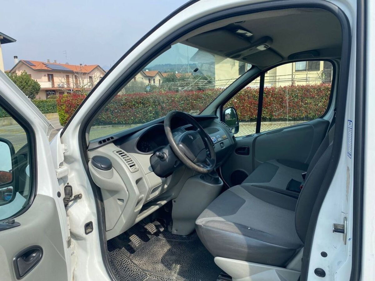 Renault Trafic Furgone T27 1.6 dCi PC-TN Furgone (10)
