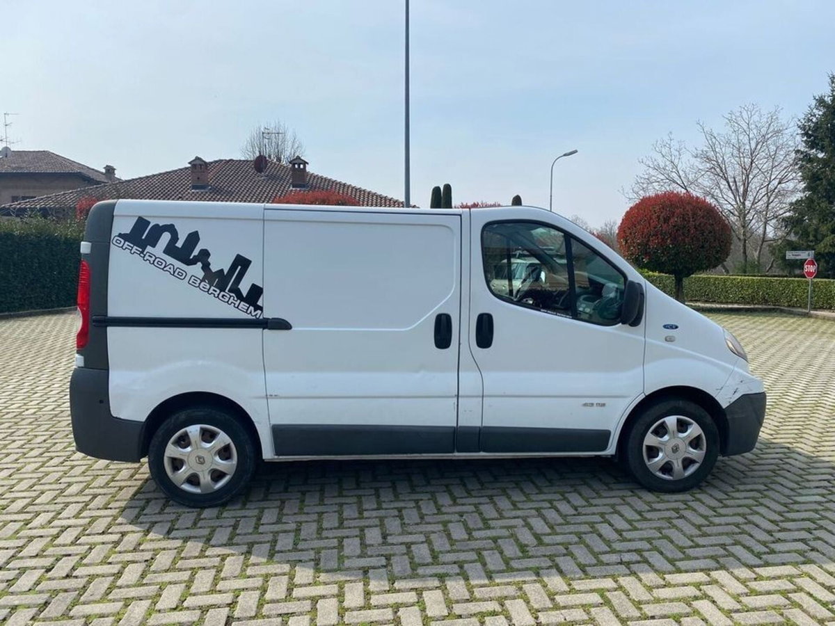 Renault Trafic Furgone T27 1.6 dCi PC-TN Furgone (6)