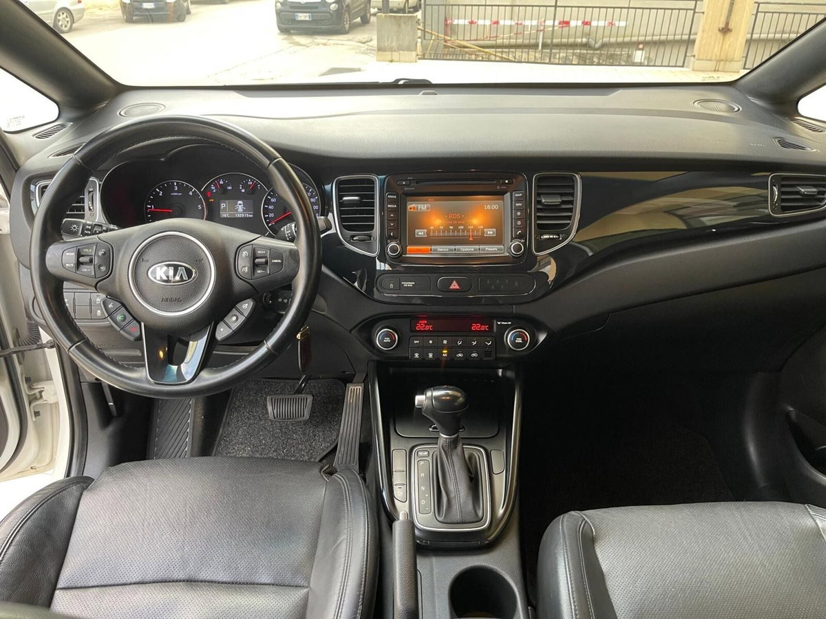Kia Carens 1.7 CRDi 141 CV DCT Stop&Go high tech (13)