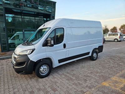 Peugeot Boxer Furgone 333 2.2 BlueHDi 140 S&S PM-TM Furgone Premium usato